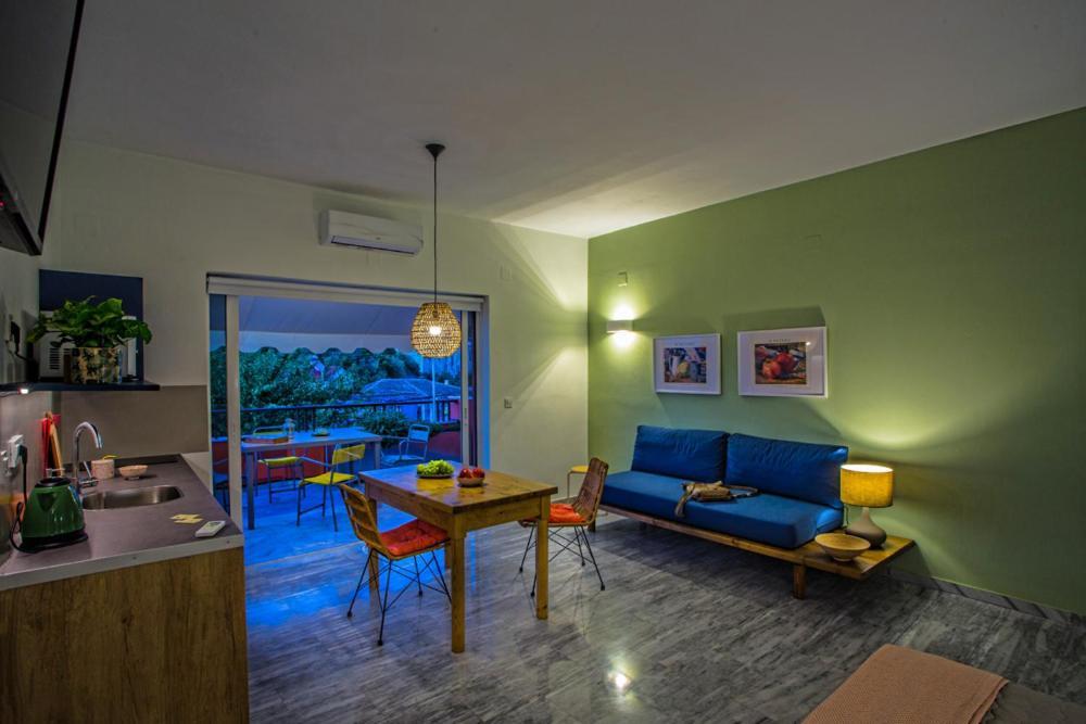Koukounari Living Spaces プレベザ エクステリア 写真